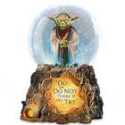 STAR WARS Jedi Master Yoda Musical Glitter Globe with Lights