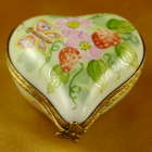 Small Heart with Strawberries Limoges Box