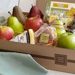 Simply Fresh Fruit, Cheese, and Snacks Gift Box