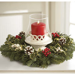 Traditional Holiday Centerpiece Traditional Holiday Centerpiece