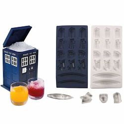 Doctor Who Tardis Ice Bucket & Silicone Ice Cube Trays