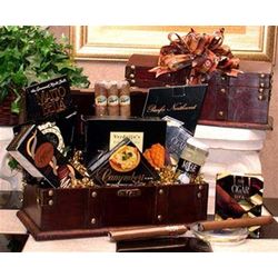 Gentleman's Cigar and Snack Gift Chest