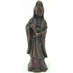 Standing Quan Yin Statue