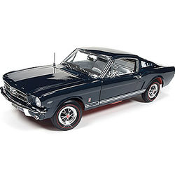 1965 Ford Mustang GT Diecast American Muscle Car in 1:18 Scale