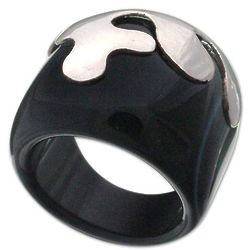 Silver Crests Onyx Ring