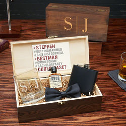 Groomsmen's Personalized Quinton Gift Set in Wooden Box