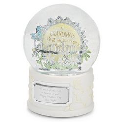 Personalized Beautiful Dreamer Grandma Snow Globe