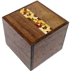 2-Sun 7-Steps Cube Kobako Japanese Puzzle Box