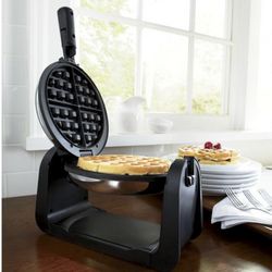 Cuizen Stainless Steel Rotating Waffle Maker