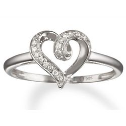 Open Diamond Heart Promise Ring in 14 Karat White Gold