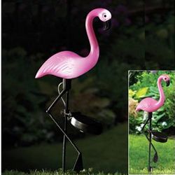 Solar Flamingo Lawn Ornament
