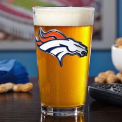 Denver Broncos Pint Glass