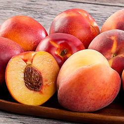 Fantasia Nectarines & Summer Sun Peaches Gift Box