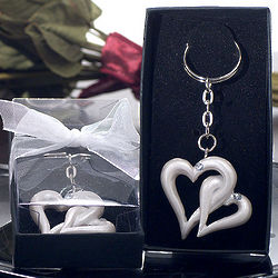 Pearl White Double Heart Keychain Wedding Favors
