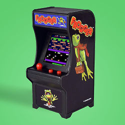 World's Smallest Frogger Tiny Arcade Game
