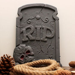 RIP Tombstone Halloween Decoration