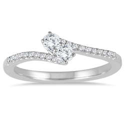 1/4 Carat TW Two Stone Diamond Ring in 10K White Gold (K-L Color,