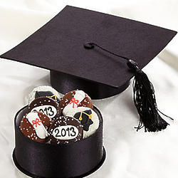 Graduation Cap 6 Dipped Oreo Cookies Gift Box