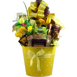 Classic Easter Treats Gift Basket