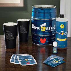 German Lager Brewing Kit and Engraved Craft Beer Pint Glasses