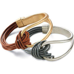 Knot and Loop Bracelet