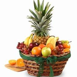 Elegant Classics Premium Fruit Gift Basket