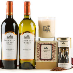 Downton Abbey Wine, Candle, and Tea Gift Set