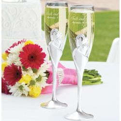 Twin Hearts Toasting Flutes