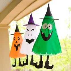 Hanging Halloween Characters