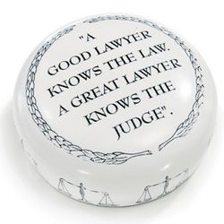 A Good Lawyer Knows The Law Desktop Paperweight