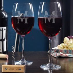 Oakmont Pair of Wine Glasses and Corkscrew