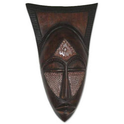 Queen Mother Wood Mask Decoration