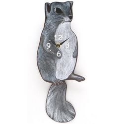 Squirrel Pendulum Clock