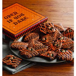 Halloween Chocolate Graham Crackers in Open If You Dare Box