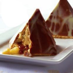 4 Dulce de Leche Pyramid Desserts