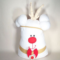 Reindeer Hooded Towel Set