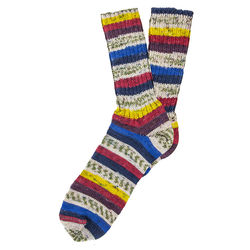 Men's Irish Wool Country Socks with Blue Pattern