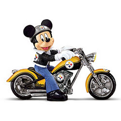 Pittsburgh Steelers Headed For Victory Mickey Mouse Figurine