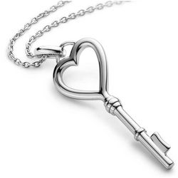 Heart Key Pendant in Sterling Silver with Cable Chain