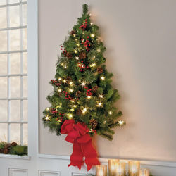 Classic Christmas Pre-Lit Wall Tree