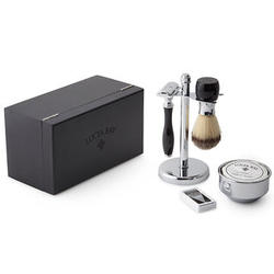 Hirstute Hunk's Deluxe Shave Set