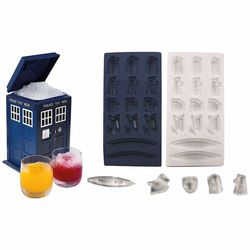 Doctor Who Tardis Ice Bucket and Shaped Silicone Ice Cube Tray