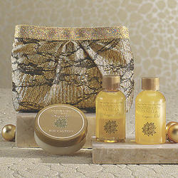 3-Piece Argan Oil and Vanilla Scented Bath Set with Clutch
