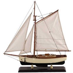Small 1930s Classic Yacht Reproduction
