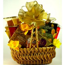 Mom's Heart of Gold Gift Basket