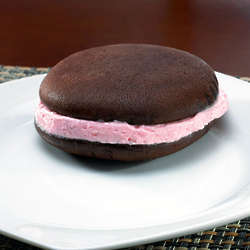 Strawberry Whoopie Pies