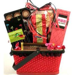 Xs and Os Valentine's Day Gift Basket
