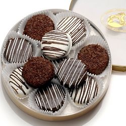 Classic Wheel of Belgian Chocolate Oreo Cookie Gift Box