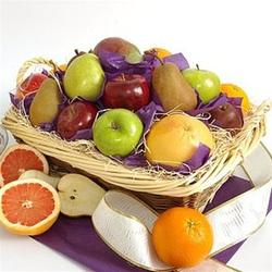 Large Seasonal Fresh Fruit Gift Basket