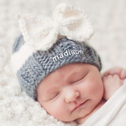 Baby's Personalized Bow Knit Hat